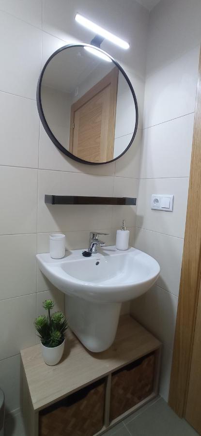 Alma De Malpica Apartamento Nuevo En El Centro Malpica de Bergantiños Exterior foto